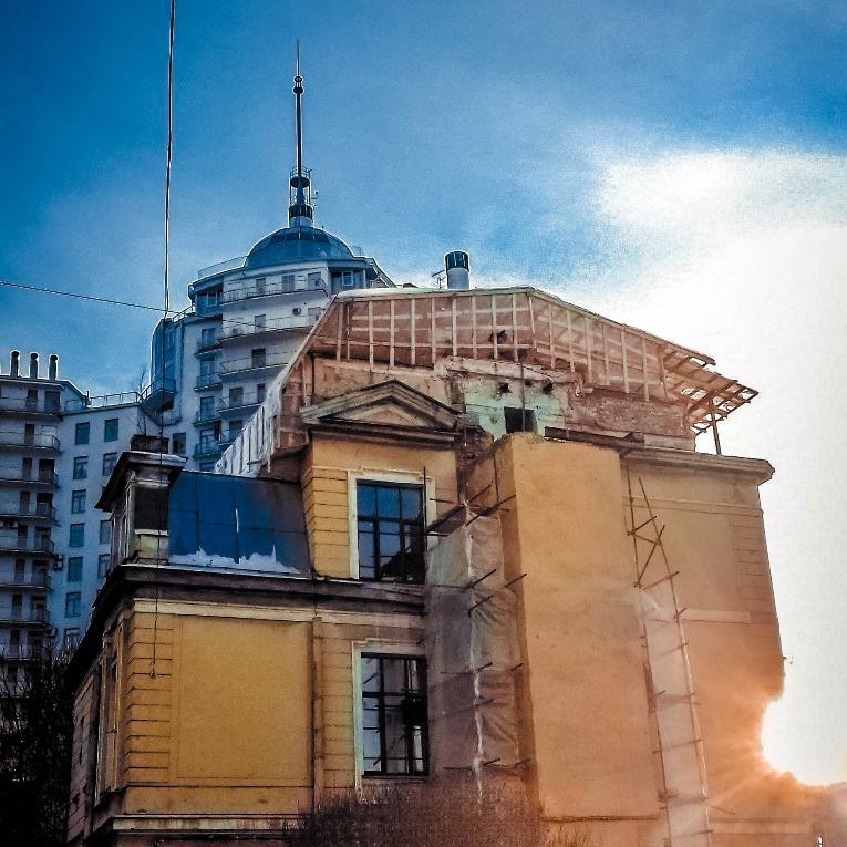 ул. Оренбургская 4