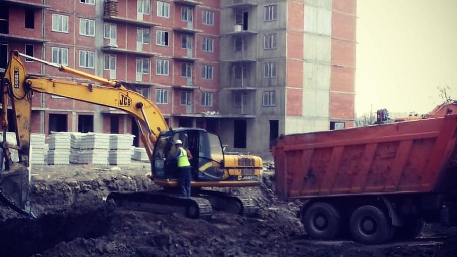 Разработка котлована подземного паркинга