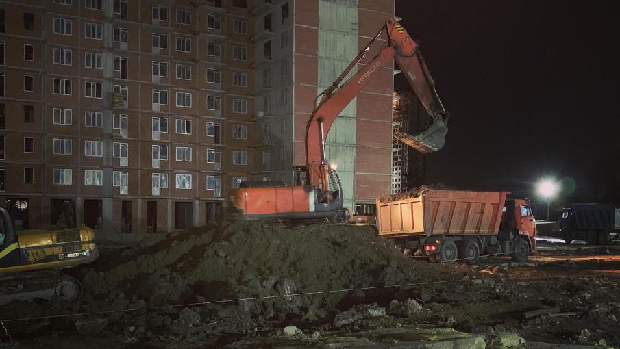 Разработка котлована подземного паркинга