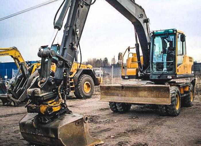 Колесный экскаватор JCB 160